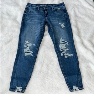 American Eagle Outfitters Women's Blue Distressed Jeans